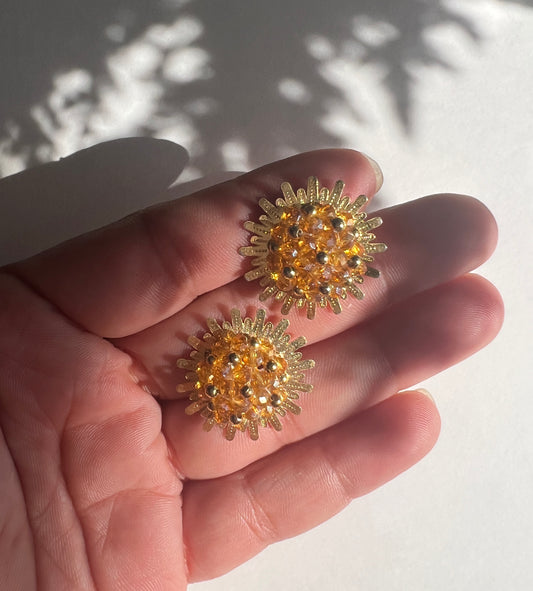 Annette Stud - Soft Yellow