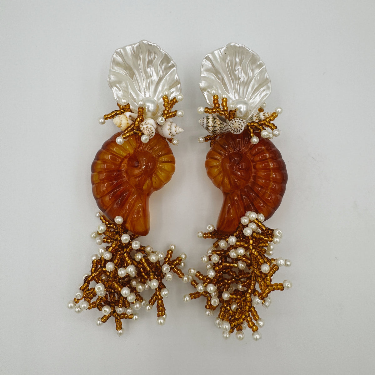 Reef & Shells Earrings - Brown