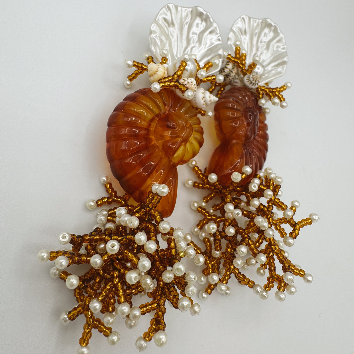 Reef & Shells Earrings - Brown