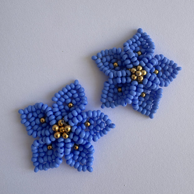 Dalia Earrings - Ice blue