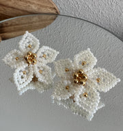 Dalia Earrings - Pearl