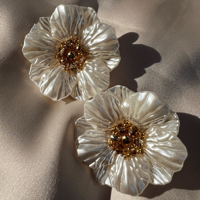 Gardenia Earrings- Gold